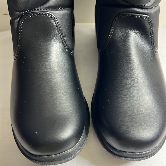 NEW Totes Women's Edgen Waterproof Zip Up Black Snow Boots, Size 9W - Picture 6 of 8